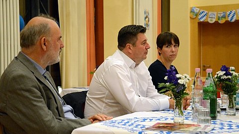 Innensenator Andreas Geisel in der Seniorenstiftung Prenzlauer Berg